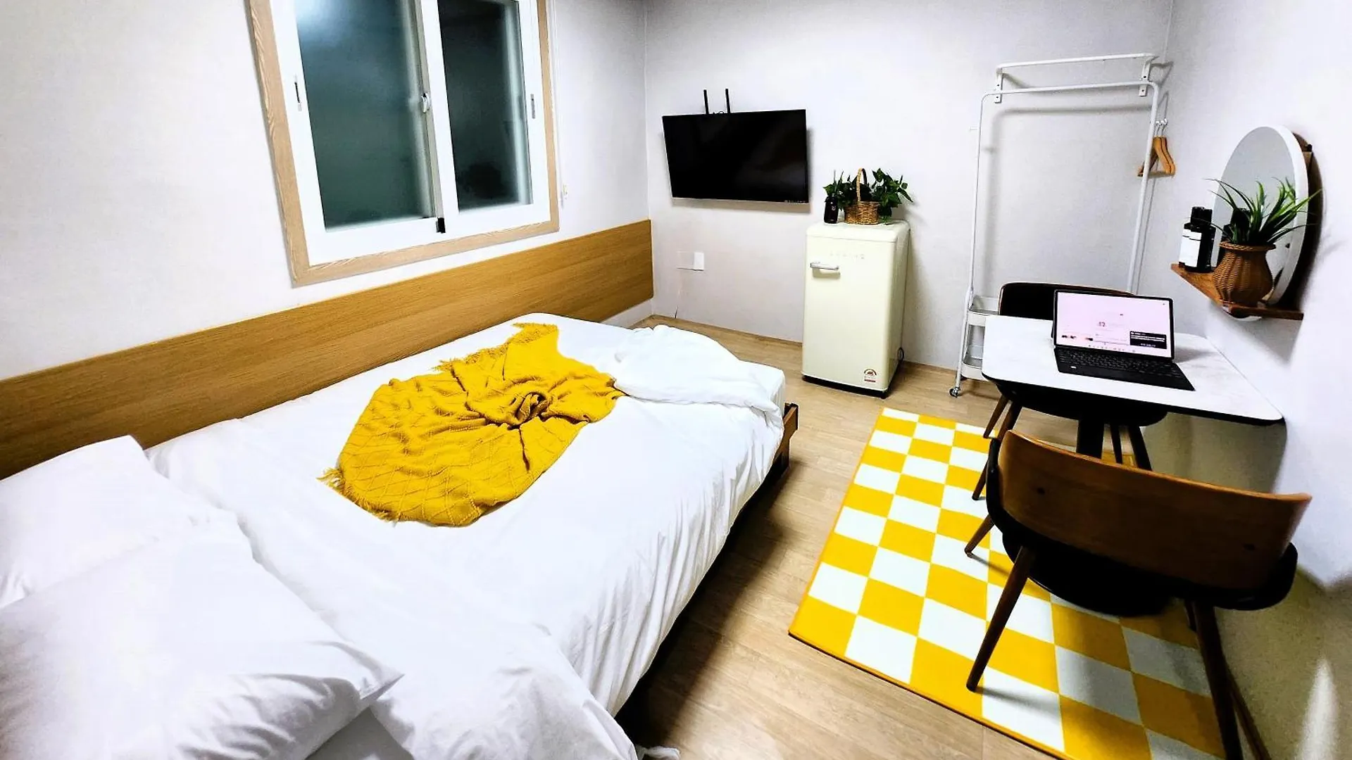 The Stay Nampo Busan 0*,